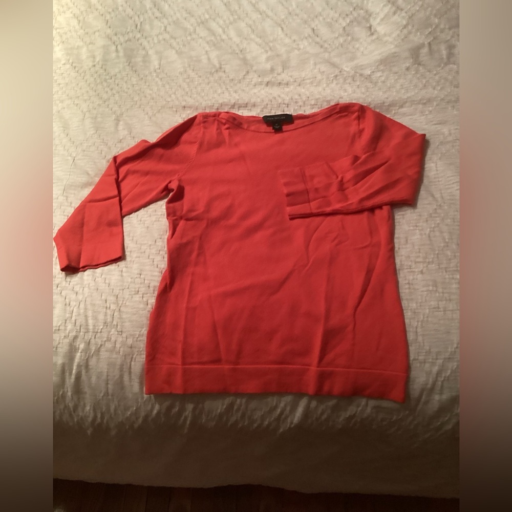 Ann Taylor Coral Pullover Top